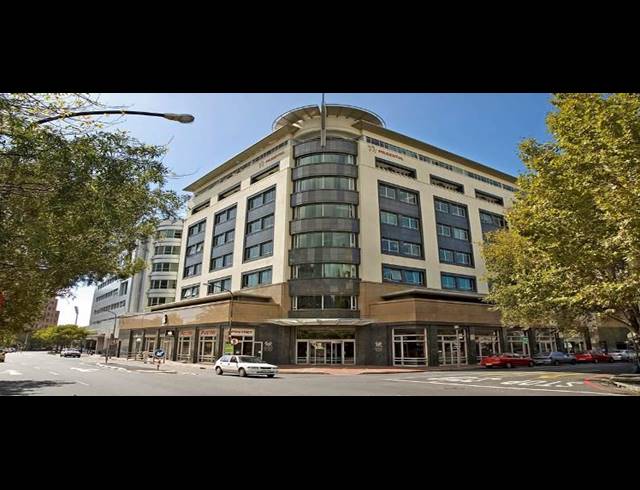 248M² OFFICE TO LET IN CLAREMONT